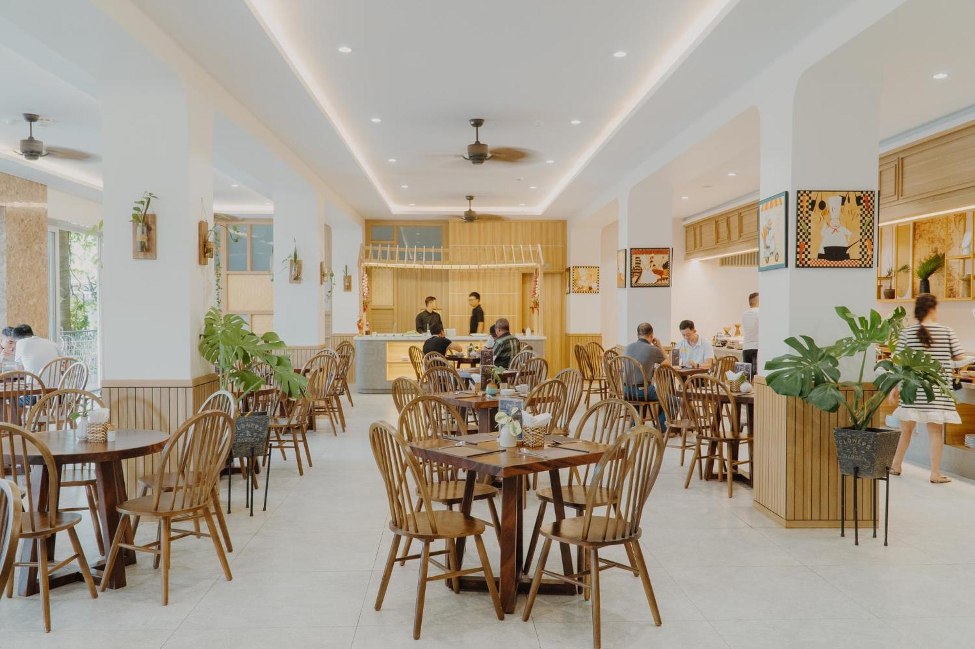 Thanh Mai Hotel Buôn Ma Thuột Esterno foto